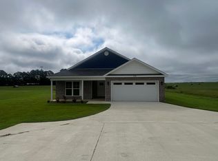 714 N John St, New Brockton, AL 36351