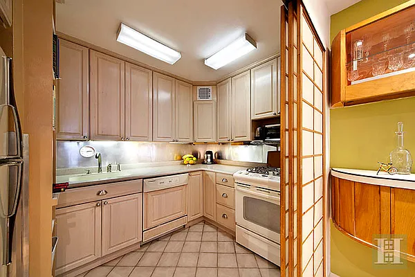 Sold by Halstead Real Estate | media 31