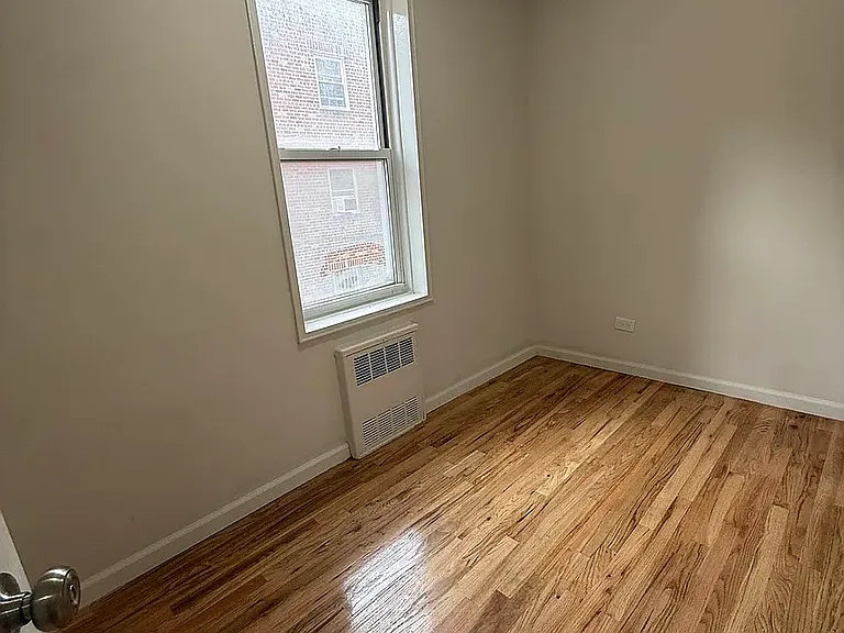 2355 E 12th St #2Z — Photo 15
