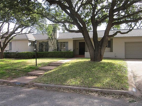 2nd image of 3601 Edgewood Dr