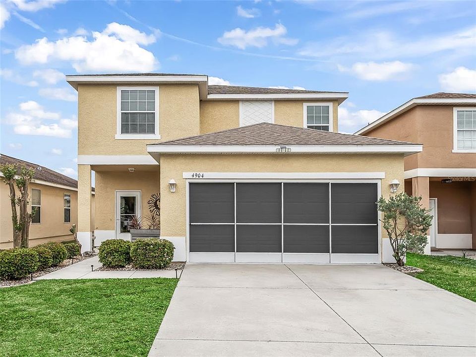 1st image of 4904 NE 123rd Ln