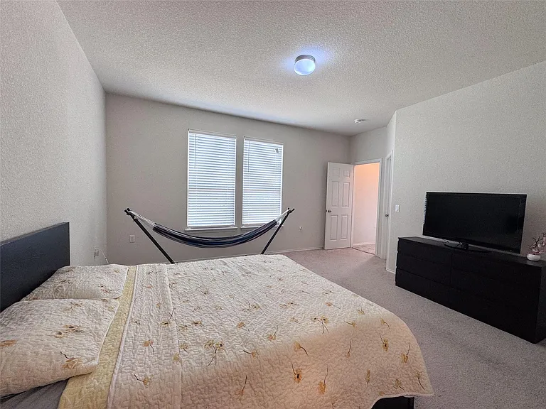 11905 Reindeer Dr — Photo 8