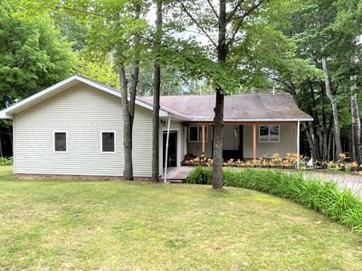 7498 N Straits Hwy, Cheboygan, MI, 49721
