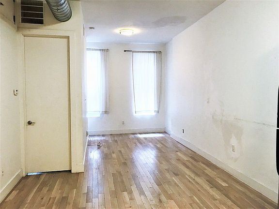 5th image of 510 E 117th St #5