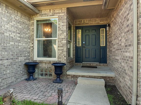 3rd image of 11001 Beechwood Ct