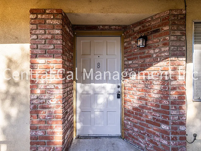 5103 Appleblossom Dr. — Photo 3