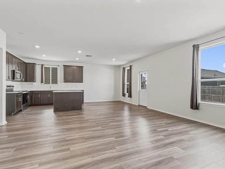 201 Katie Elder Dr — Photo 13