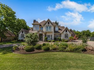 5809 Nutcracker Dr, Granbury, TX 76049