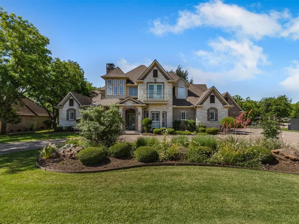 5809 Nutcracker Dr, Granbury, TX 76049