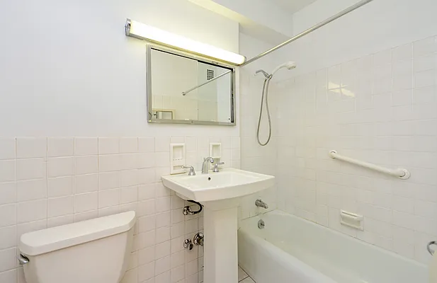 Sold by Goodman Management Co., Inc. | media 19