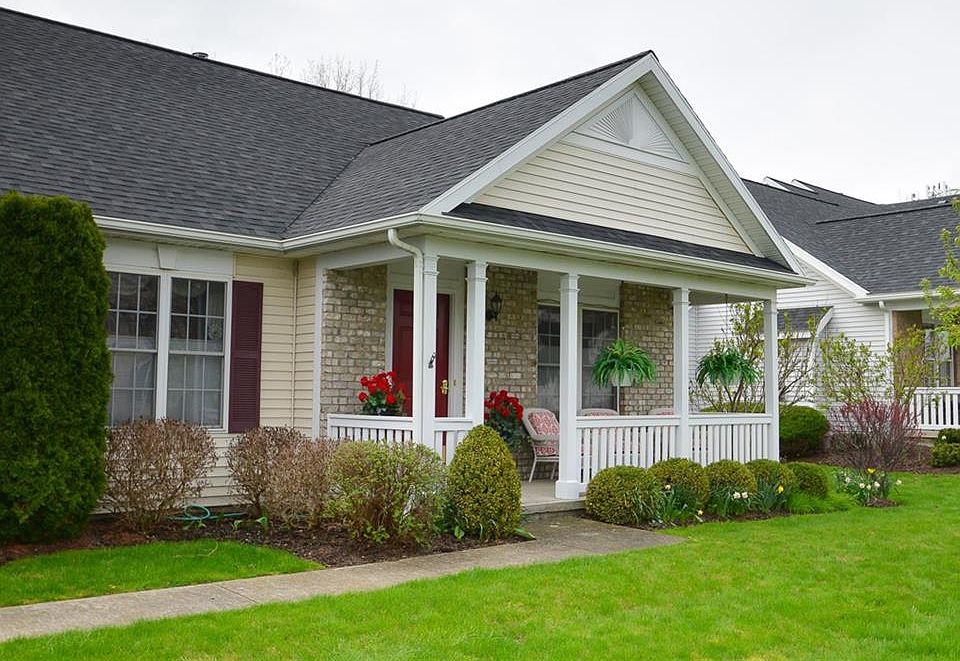 1st image of 133 Deseyn Dr