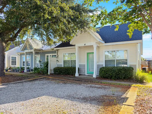 1004 15th St #4, Pt Saint Joe, FL 32456