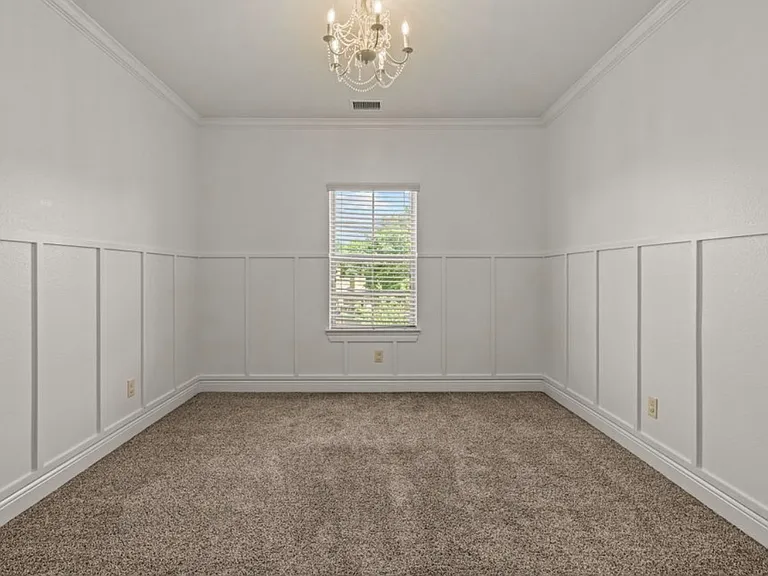 5317 Fern Valley Ln — Photo 7