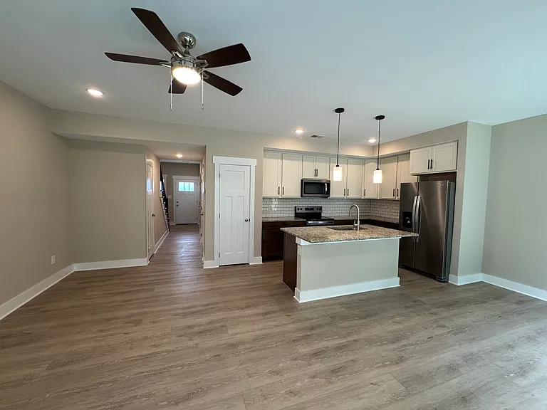 7073 Brady Way — Photo 17
