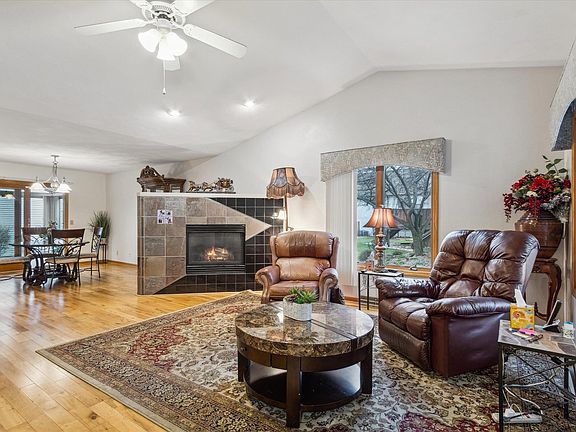 2nd image of 4412 Ashberry Dr #A