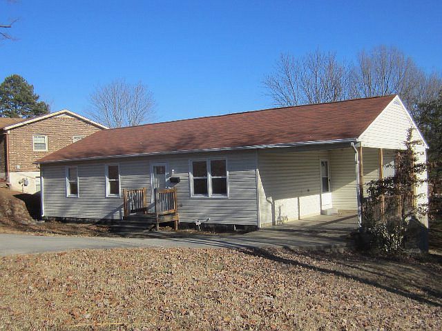 1st image of 358 Bell Dr