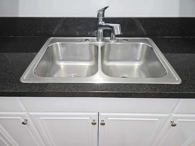 Fruitland Dr — Photo 15