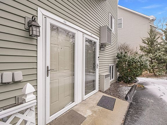2nd image of 125 Wa Wee Nork Dr APT 6a