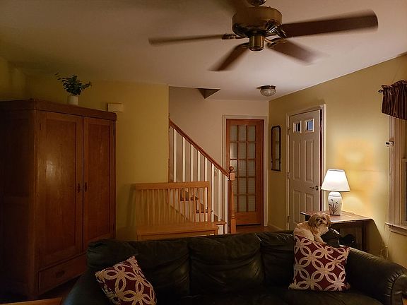 4th image of 64 Grey Meadow Dr