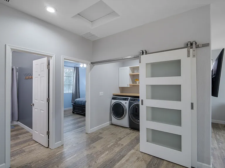 8753 W Lamar Rd — Photo 18