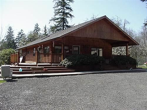 2nd image of 33 Old Beacon Rd
