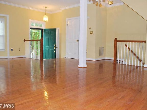 3rd image of 6327 Cider Barrel Cir