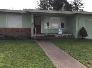 1824 Robin Hood Ln, Santa Rosa, CA 95405