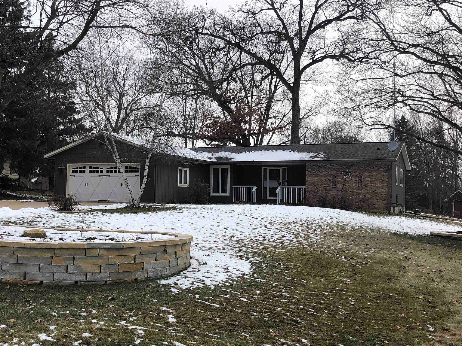 610 N Ctr, Lena, IL 61048 Zillow