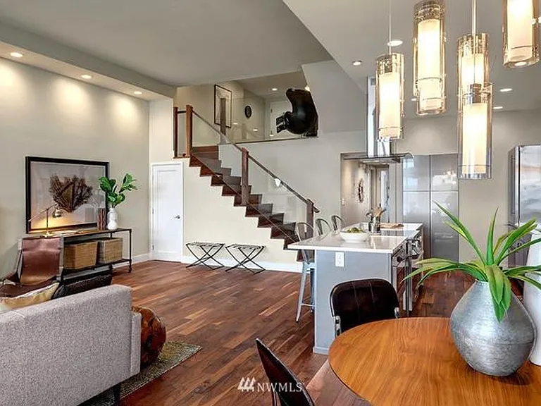 2021 1st Ave #C10 — Photo 8