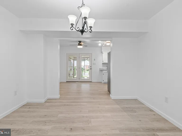 322 Harlan Sq #A-2 — Photo 7