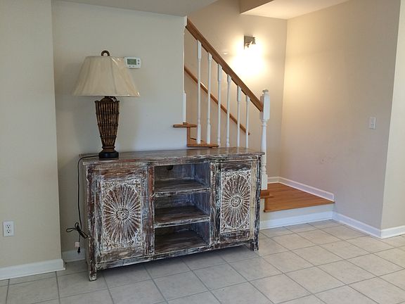 3rd image of 416 Dove Ln #18