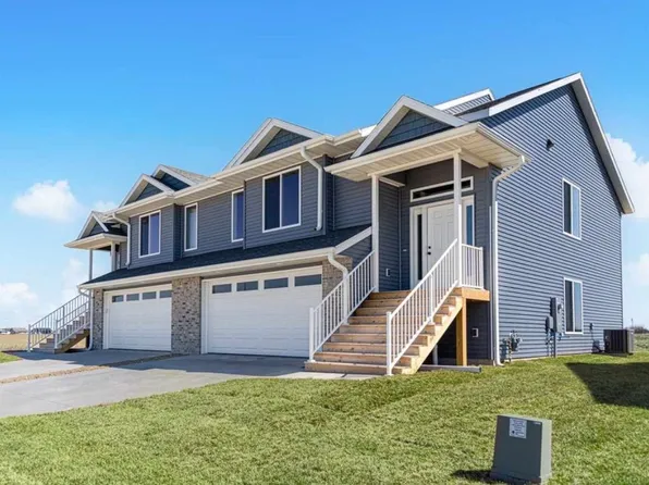 1400 Ruth Ave, North Liberty, IA