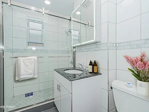 582 Bay Ridge Avenue image 39 of 41