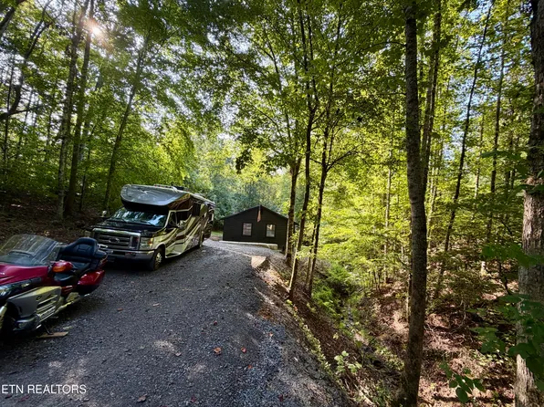 204 Black Fox Hbr, Washburn, TN 37888