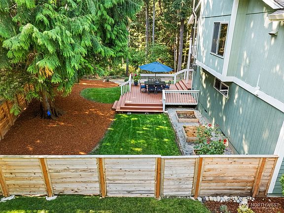 4th image of 1099 Makah Place