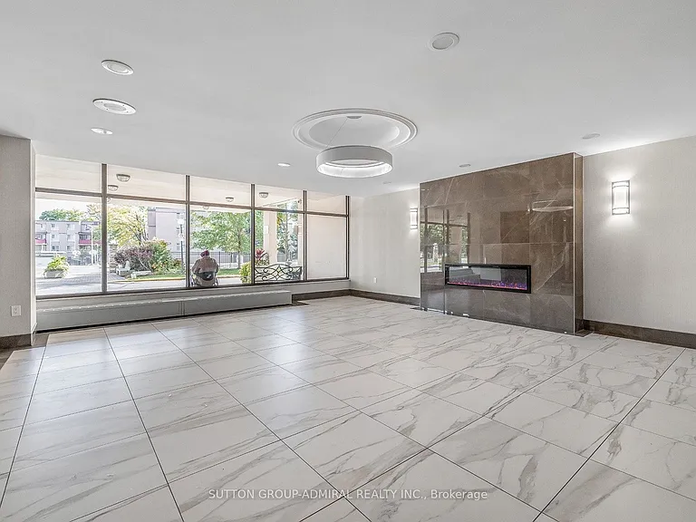 130 Neptune Dr #505 — Photo 23