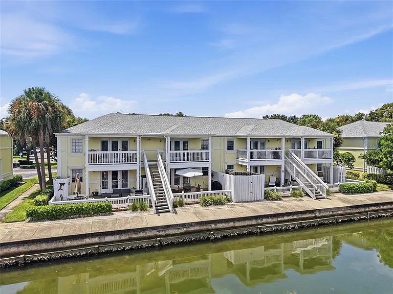 5092 Beach Dr SE #A — Photo 32