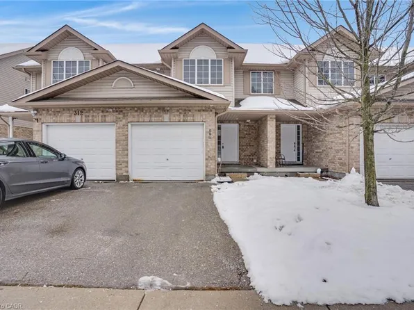 310 Fallowfield Dr, Kitchener, ON N2C 0A9