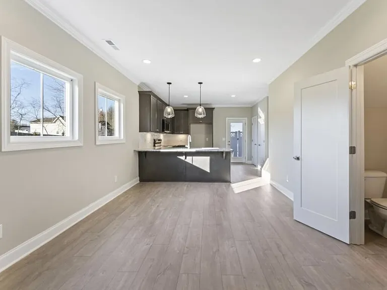 1403 Rebecca Johns Dr — Photo 3