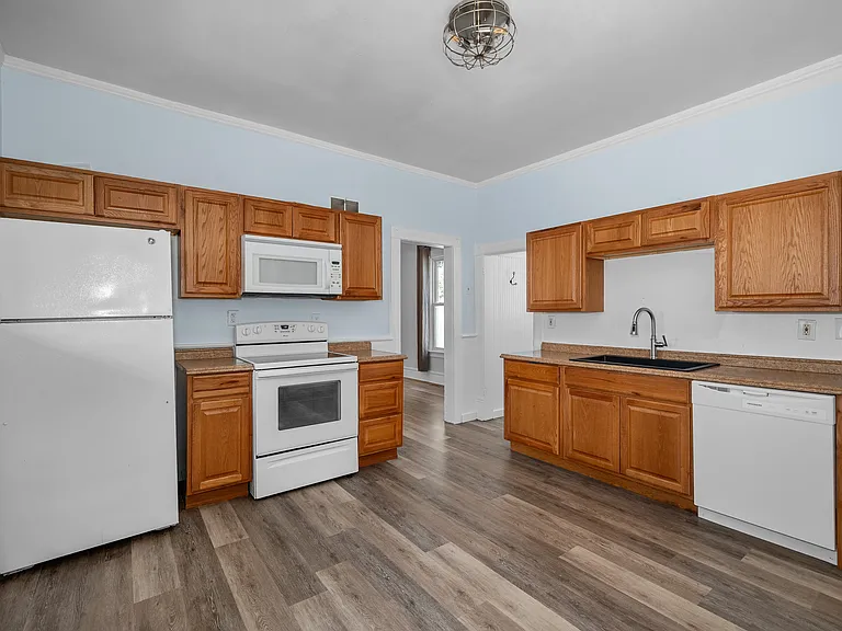 508 E 9th Ave — Photo 11