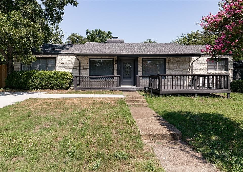 1st image of 323 Linkhaven Dr