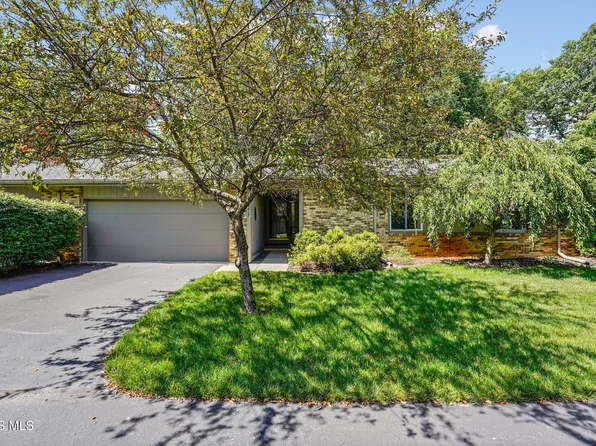 4017 Eaglehurst Rd, Sylvania, OH 43560