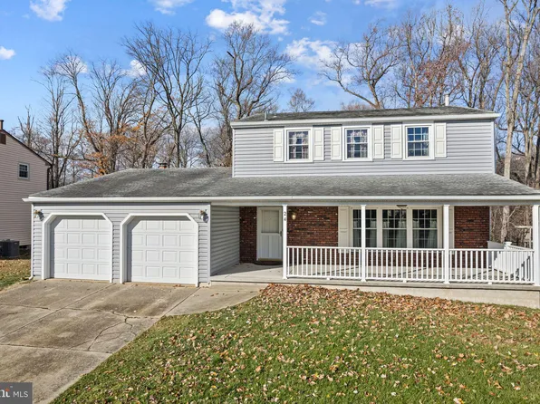 24 Roosevelt Dr, Laurel Springs, NJ 08021