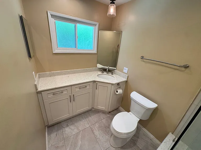 1209 N Riedel Ave — Photo 13