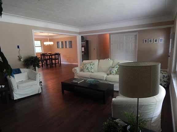 2nd image of 4623 Woodwell Dr