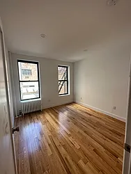 Rented by HOLTON REAL ESTATE INC.