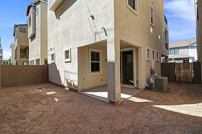 761 W Winchester Dr — Photo 26