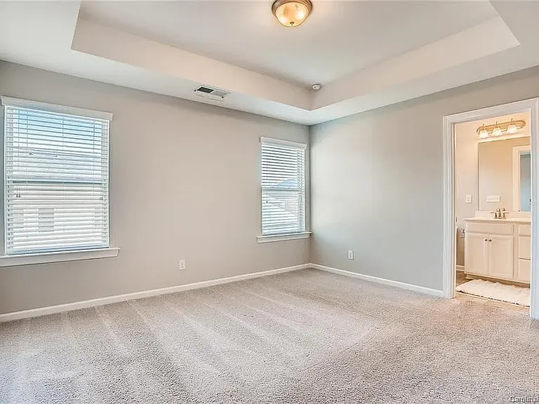5530 Trieg Dr — Photo 3