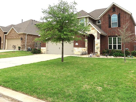 2nd image of 2608 Kinnersley Ct