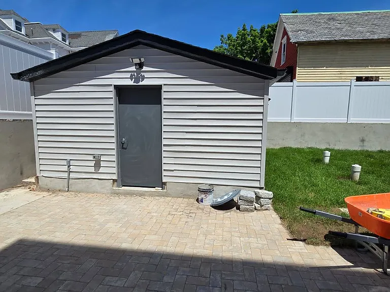 40 Lembeck Ave #101 — Photo 12